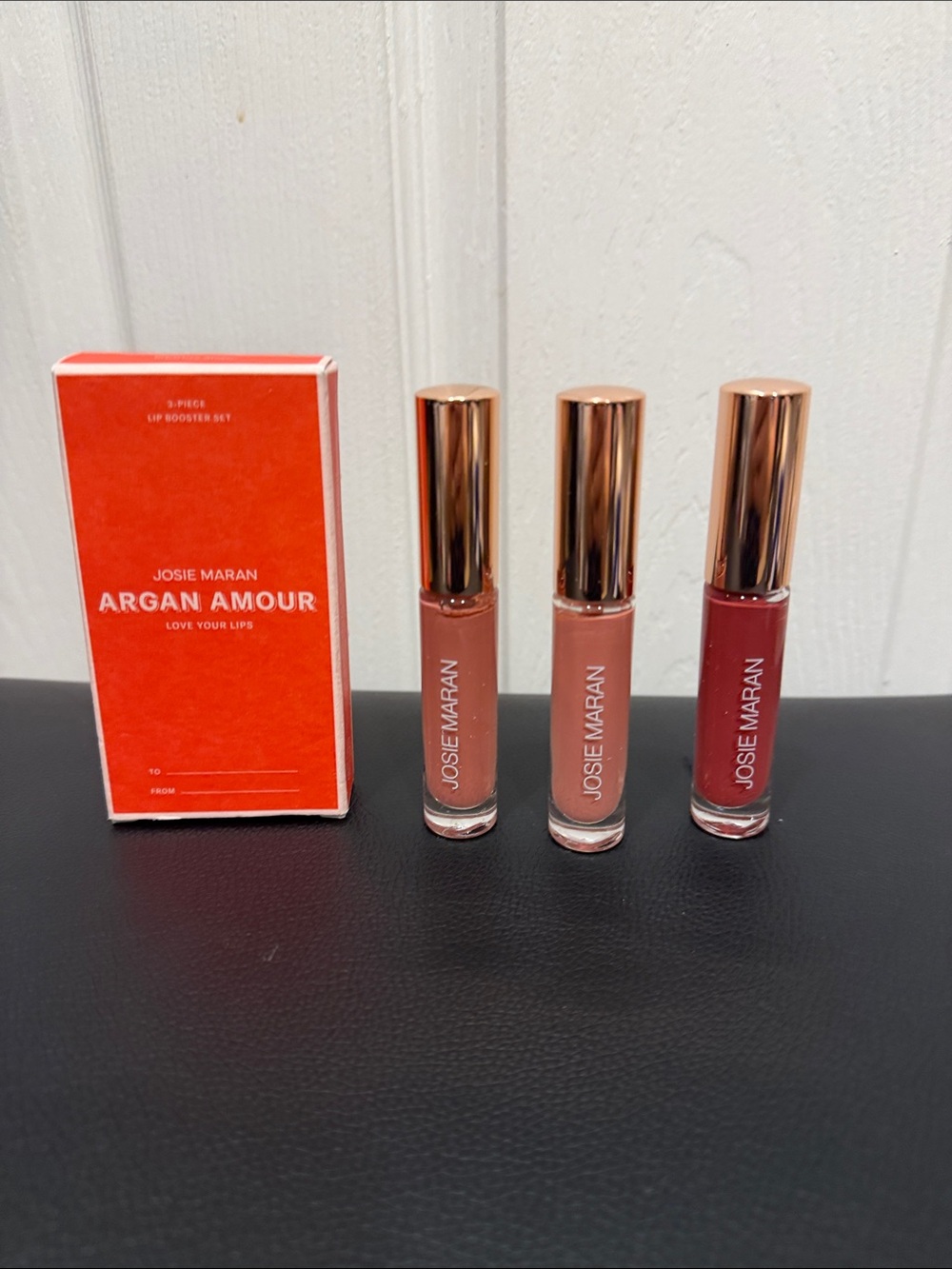 JOSIE MARAN Argan Amour Lip Boosters in Magnetic, Lovely and delightful.